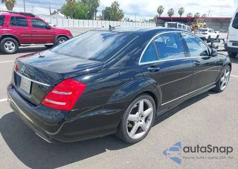 2011 Mercedes-Benz S 550 from USA, damaged, VIN WDDNG7BB6BA376391